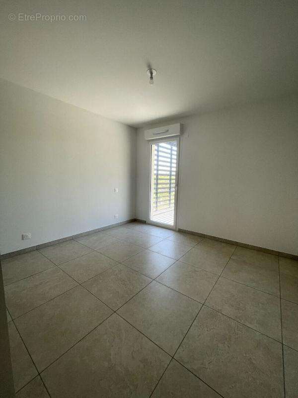 BOULOURIS   Appartement T4 Grand Standing de 107 m² avec terrasse de 36 m²  Frais de notaire réduits - photo 10