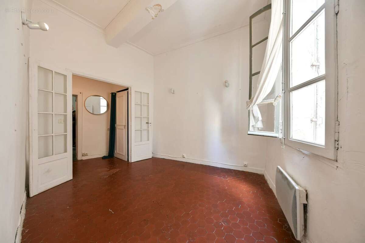 Appartement à UZES