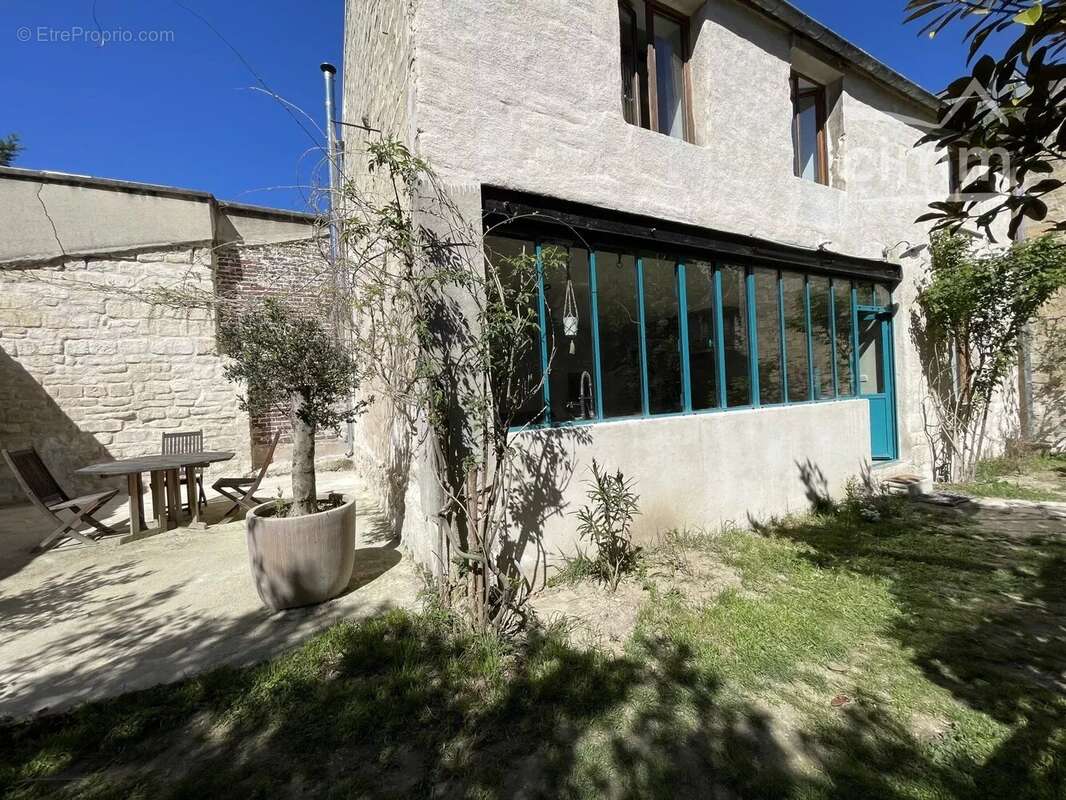 Maison à CROISSY-SUR-SEINE