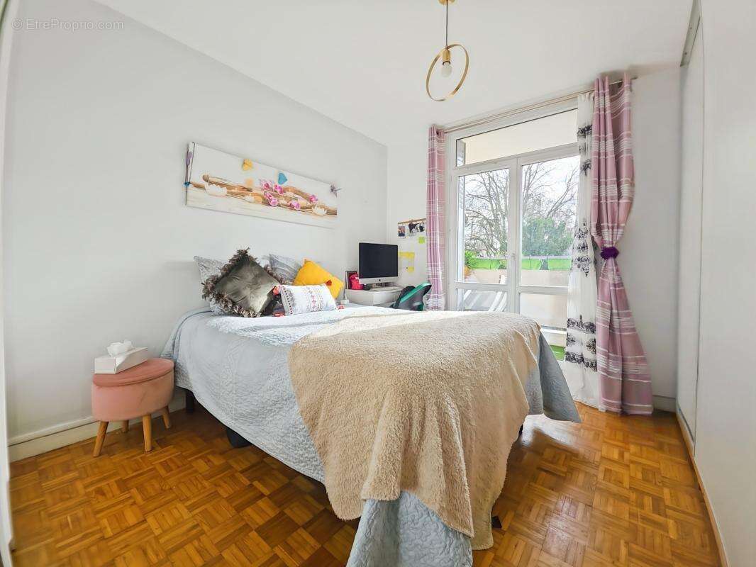 Appartement à CALUIRE-ET-CUIRE
