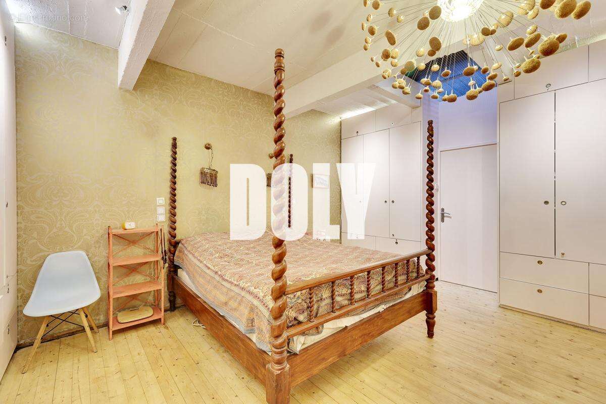 Appartement à PARIS-11E