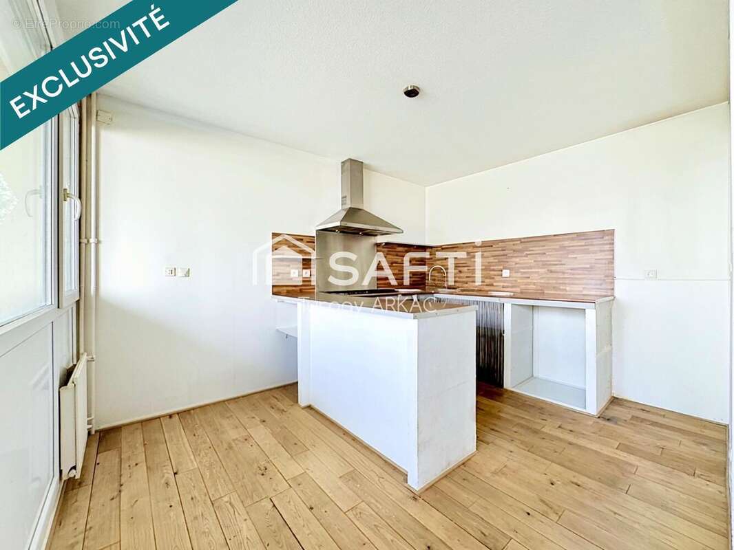 Photo 5 - Appartement à BOURGOIN-JALLIEU