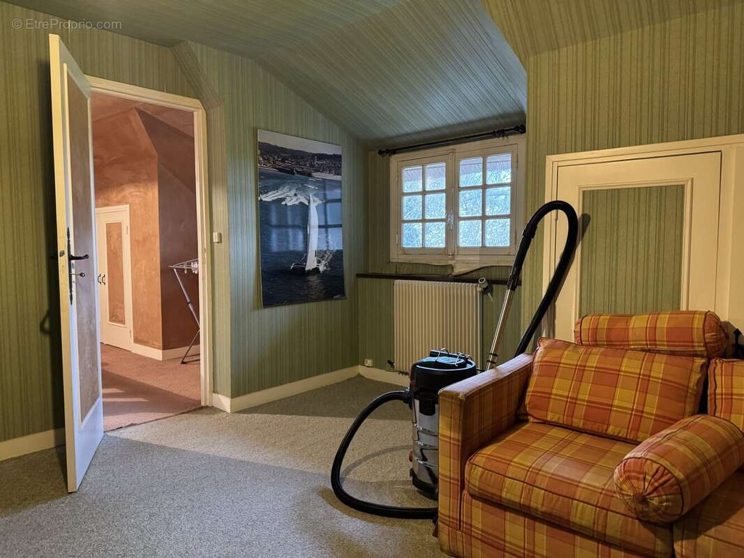 Maison à SAINT-LEONARD