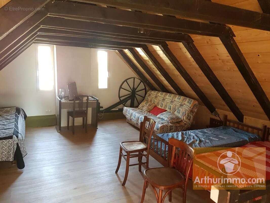 Maison à LES HERMAUX