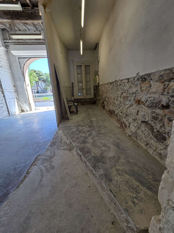 Autre à FRONTIGNAN