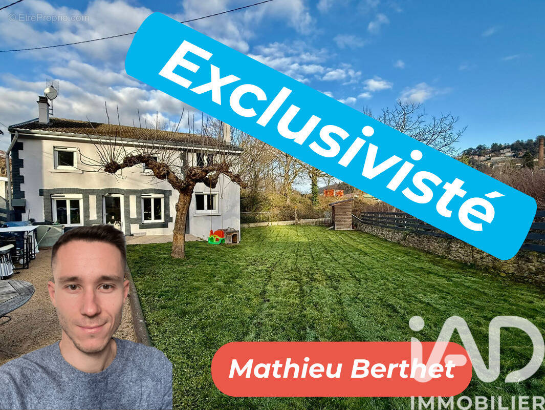 Photo 1 - Maison à SAINT-GENEST-LERPT