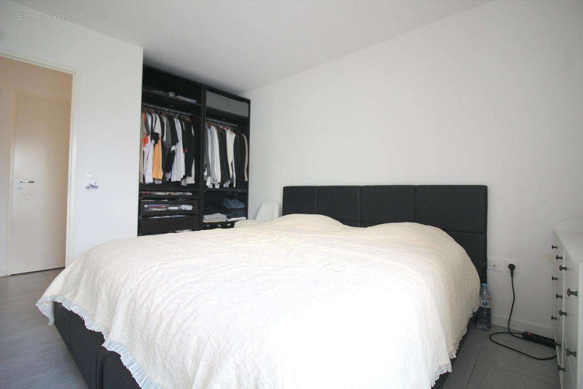 Appartement à MIRIBEL