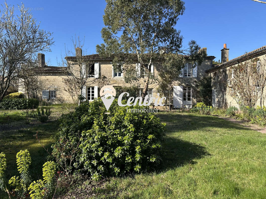 Maison à BRESSUIRE