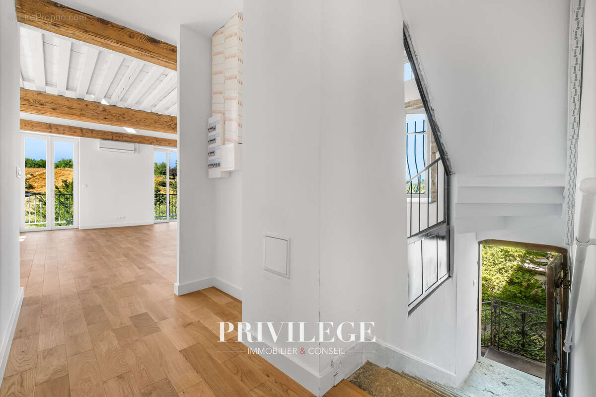 Appartement à LYON-9E