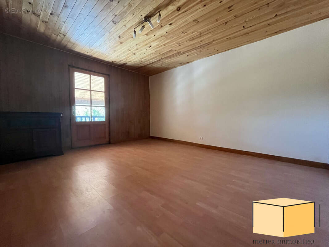 Maison 162 m² à Virieu-Le-Petit  - photo 8