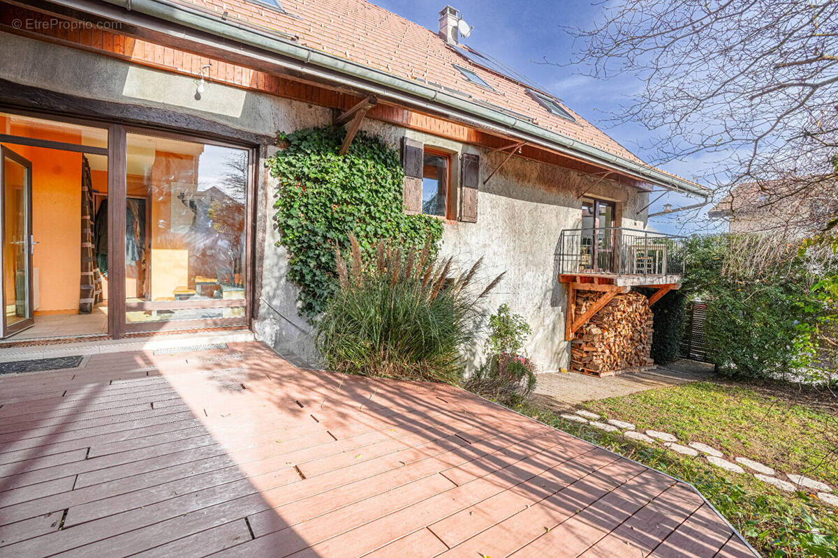 Maison à ALLONZIER-LA-CAILLE