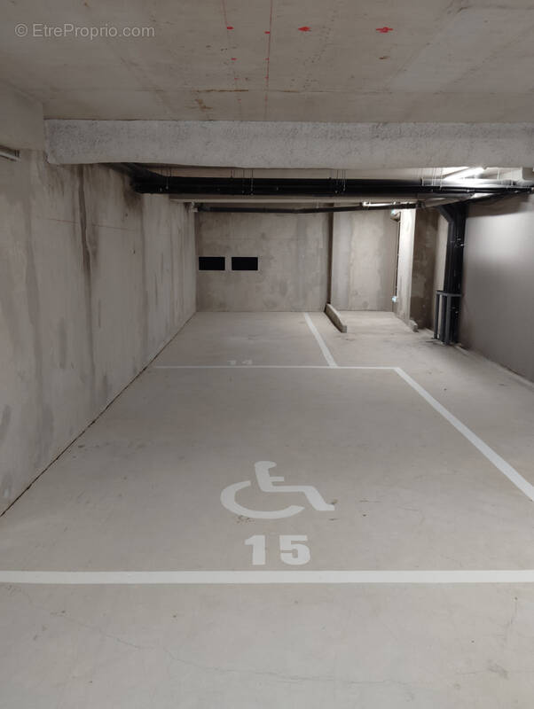 Parking à NICE