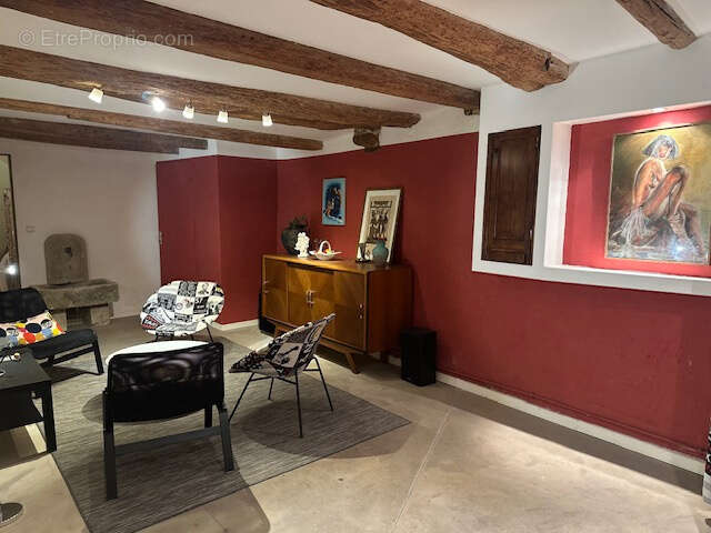 Maison à L&#039;ISLE-SUR-LA-SORGUE