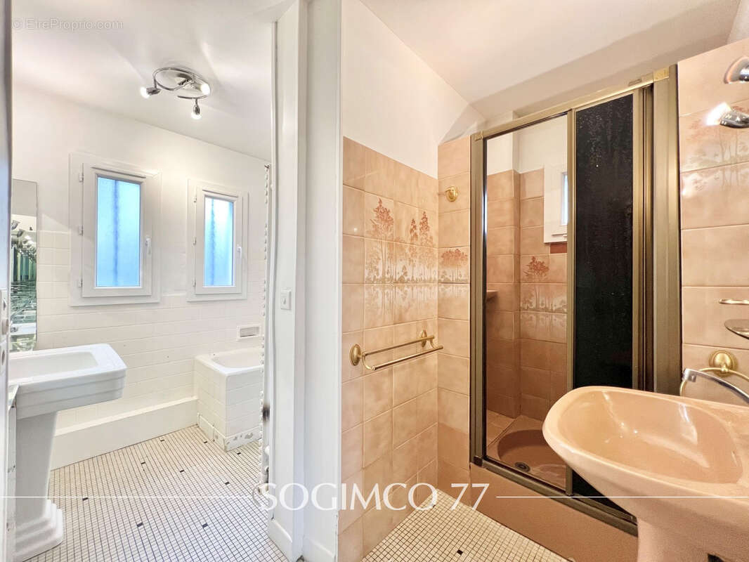 Maison à LAGNY-SUR-MARNE