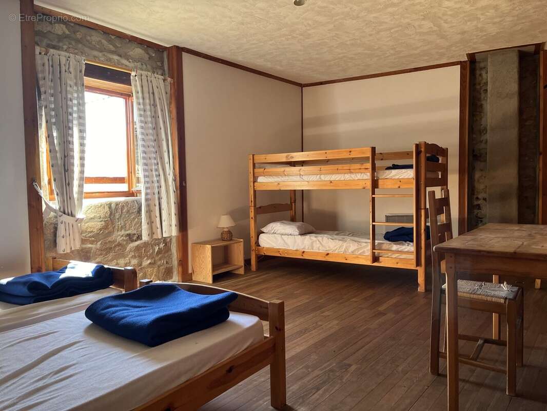 Maison à LES ARDILLATS