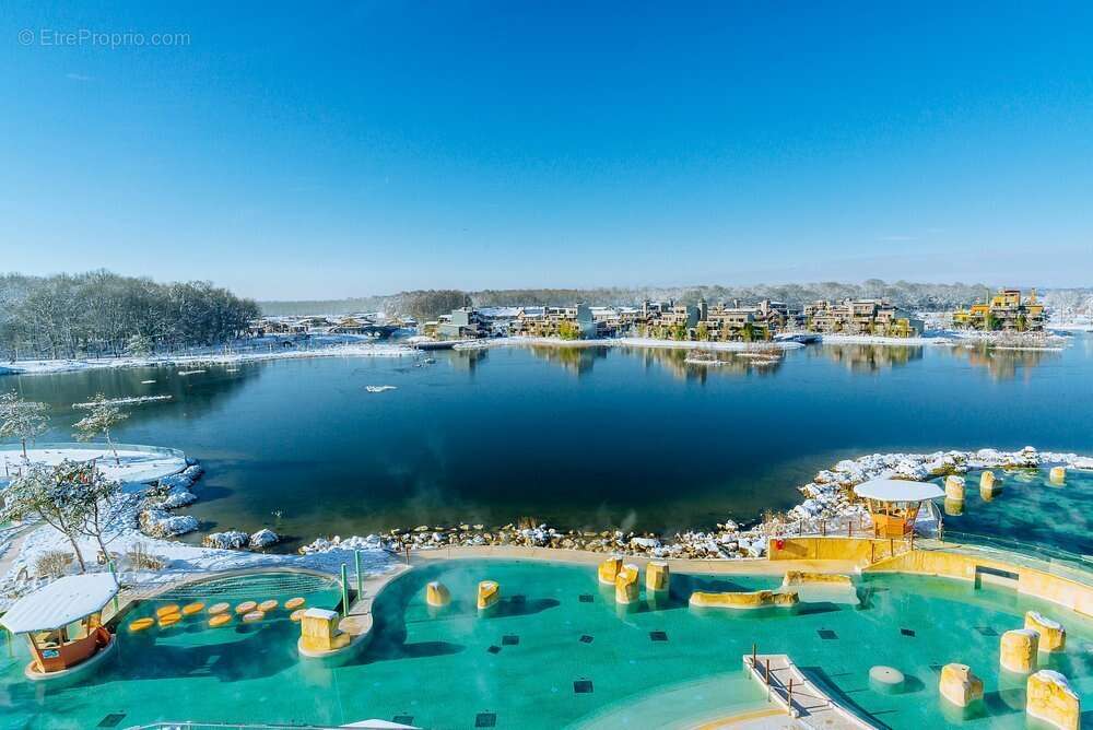 Appartement à BAILLY-ROMAINVILLIERS