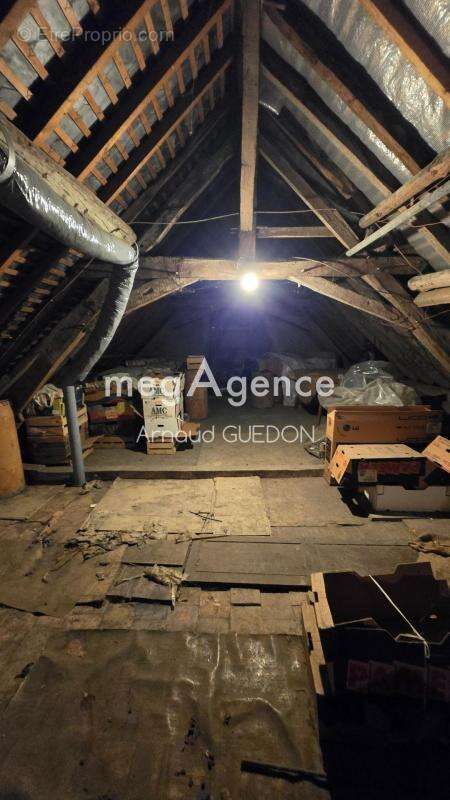 Maison à LA SUZE-SUR-SARTHE