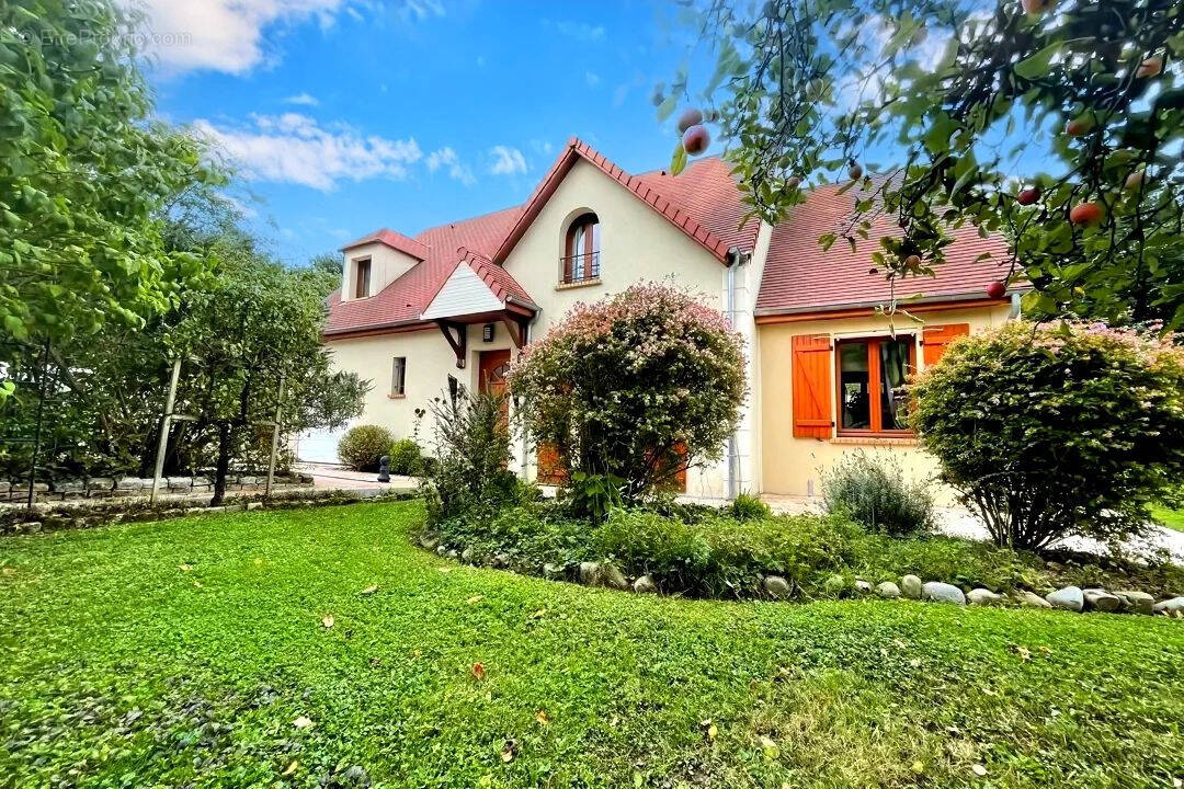 Maison à VILLIERS-SUR-MORIN