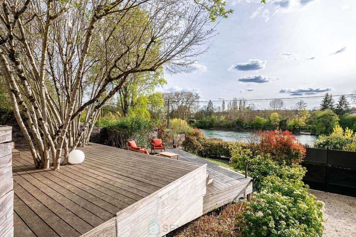 Esprit loft en bord de Seine - photo 2