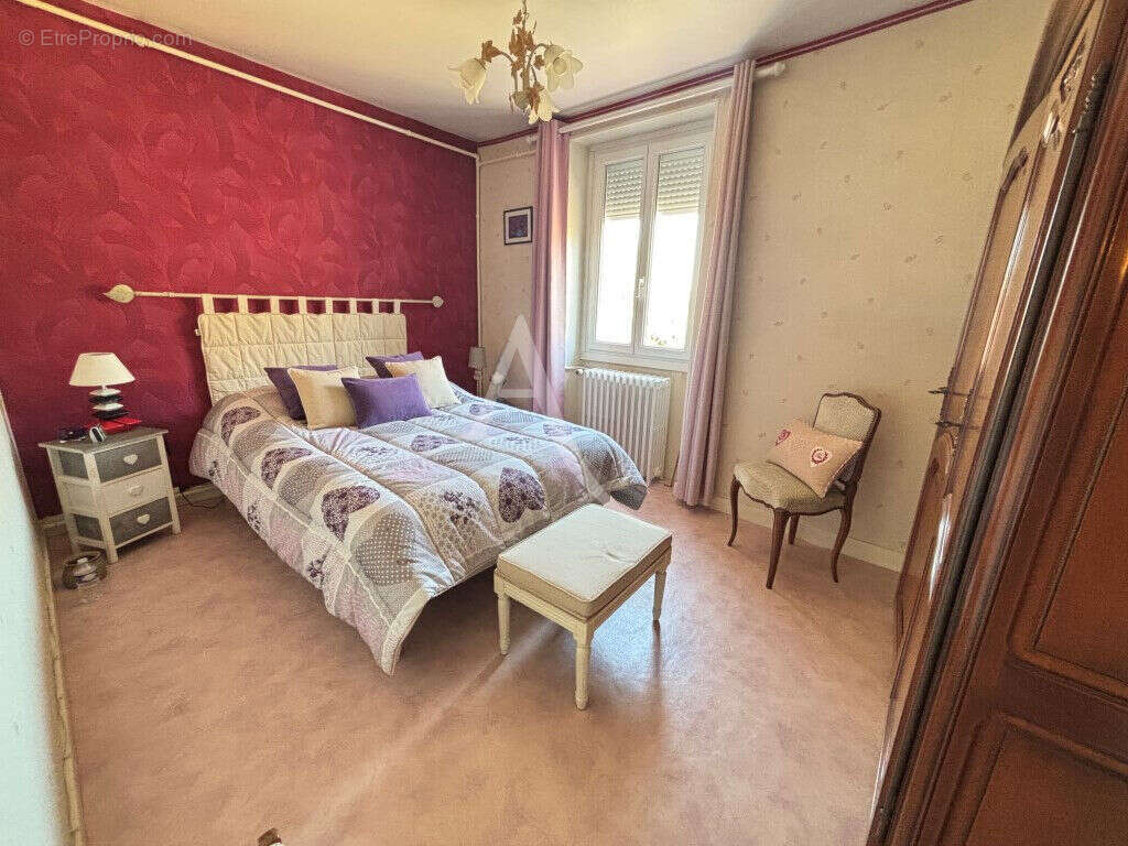 En vente - fourchambault - maison plain pied  4  chambres possible 5 - terrain - photo 8