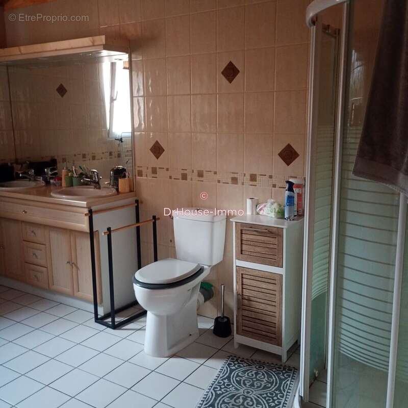 Maison à SAINT-GERMAIN-LAPRADE