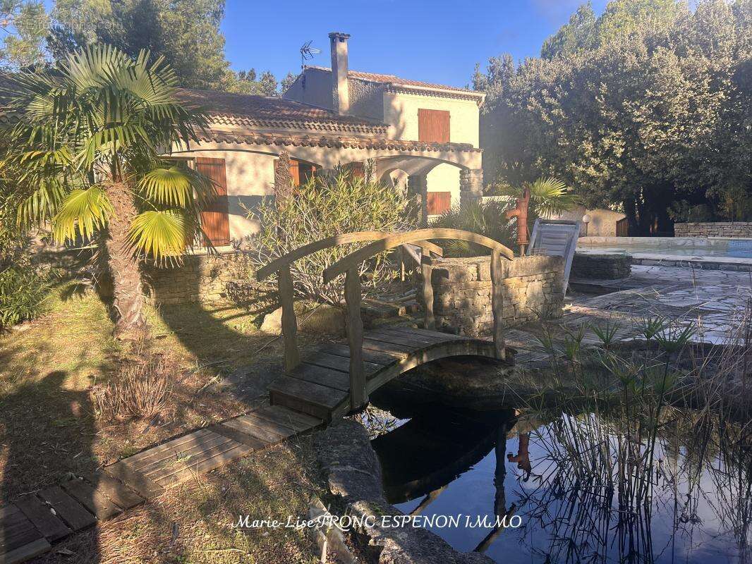 Maison à PERNES-LES-FONTAINES