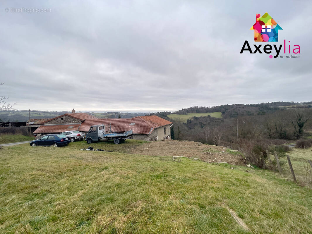 Maison à SAINT-GERMAIN-LAVAL