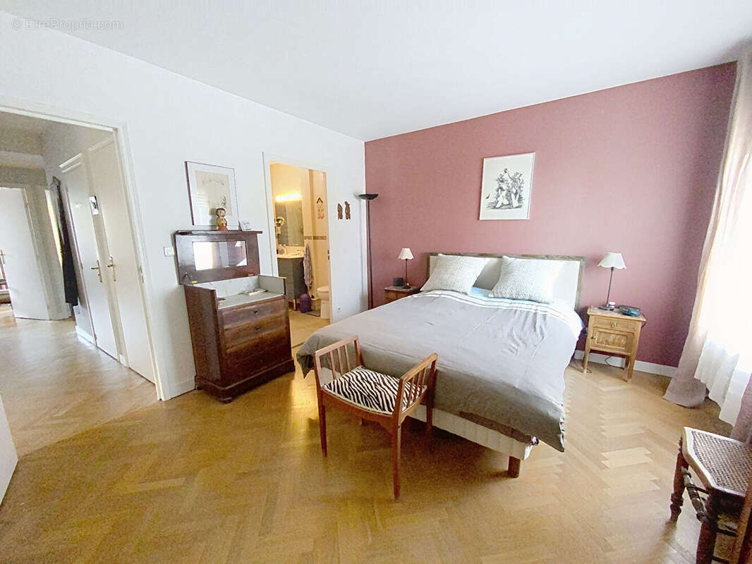 Appartement à CALUIRE-ET-CUIRE