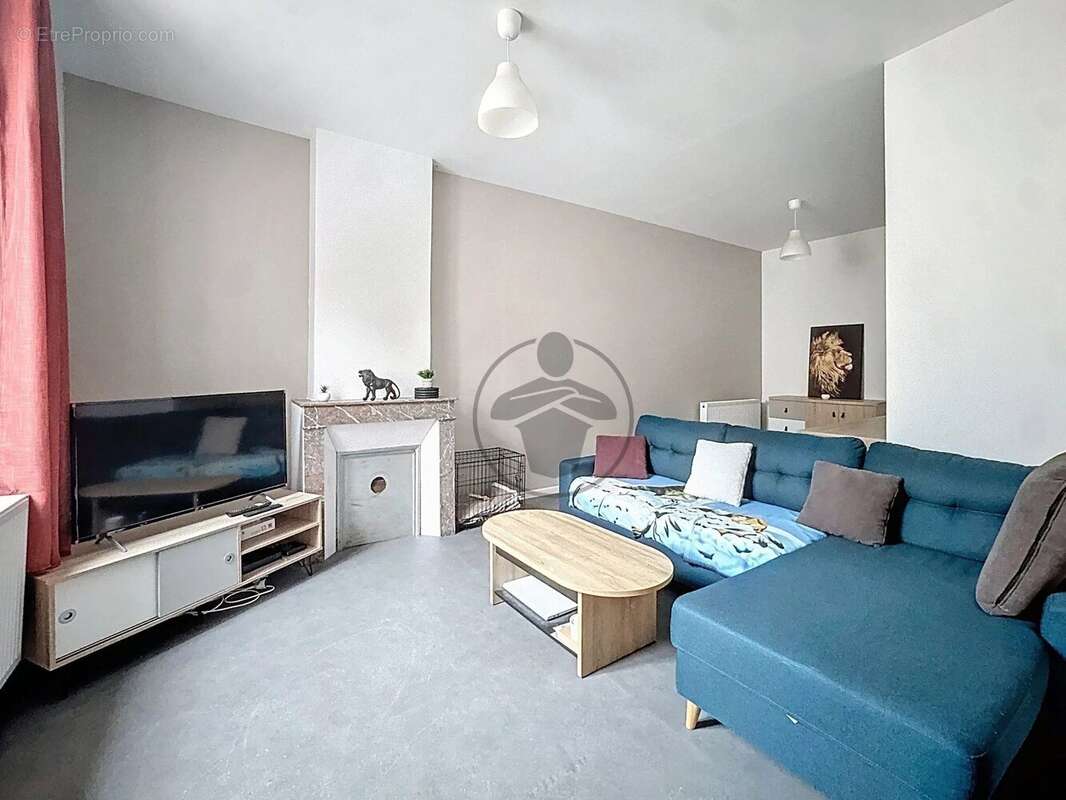 Maison à SAINT-QUENTIN