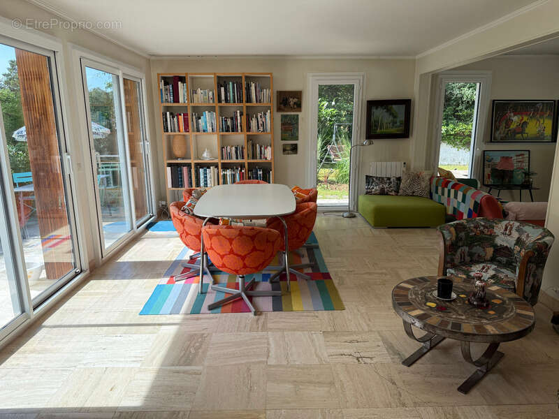 Maison à vendre 6 pièces NESLES LA VALLEE (95) - photo 3