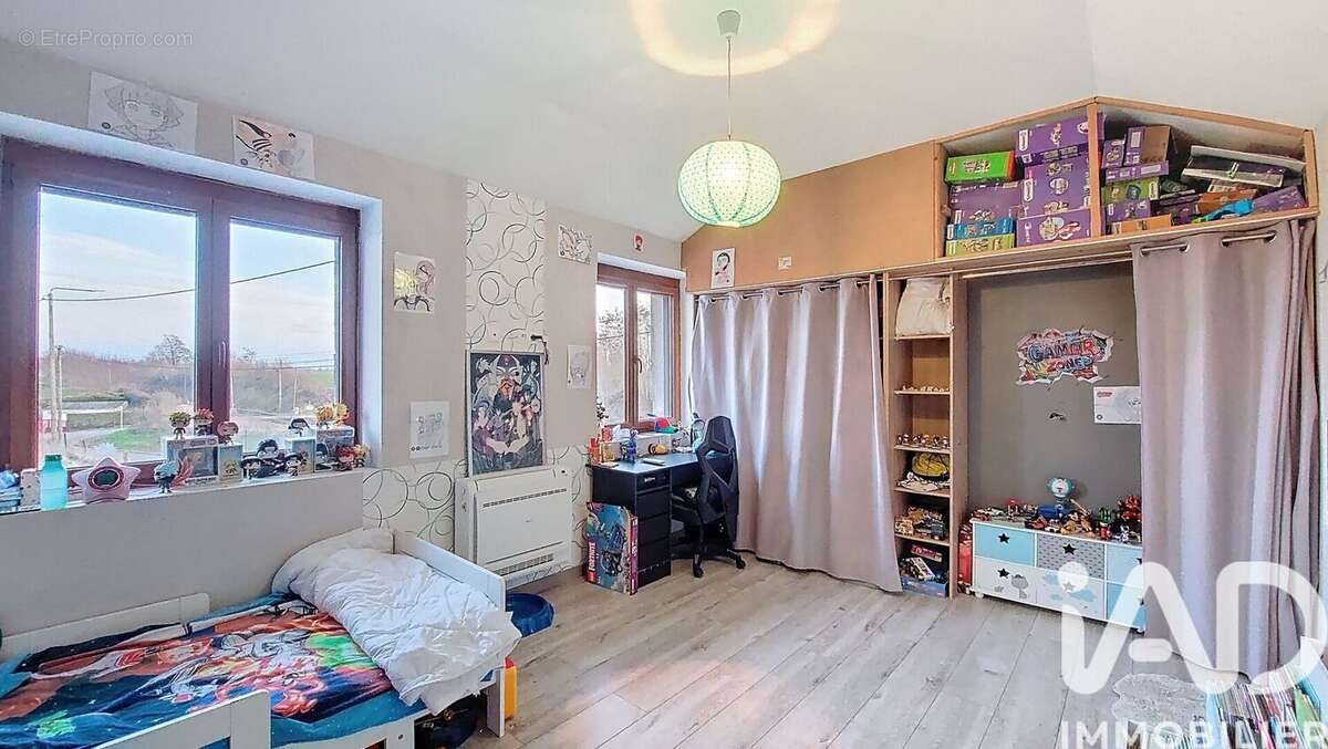 Maison 196 m² à Sepmeries  - photo 7