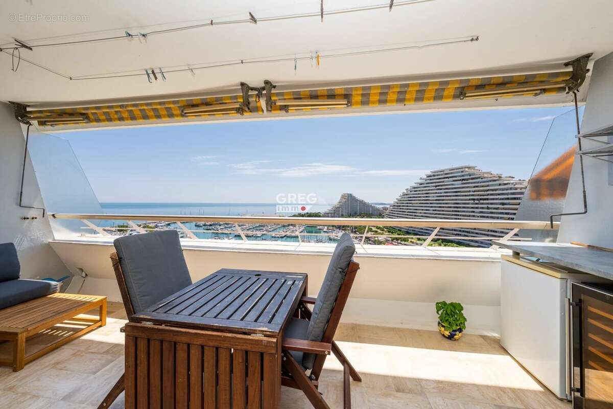 Appartement à VILLENEUVE-LOUBET
