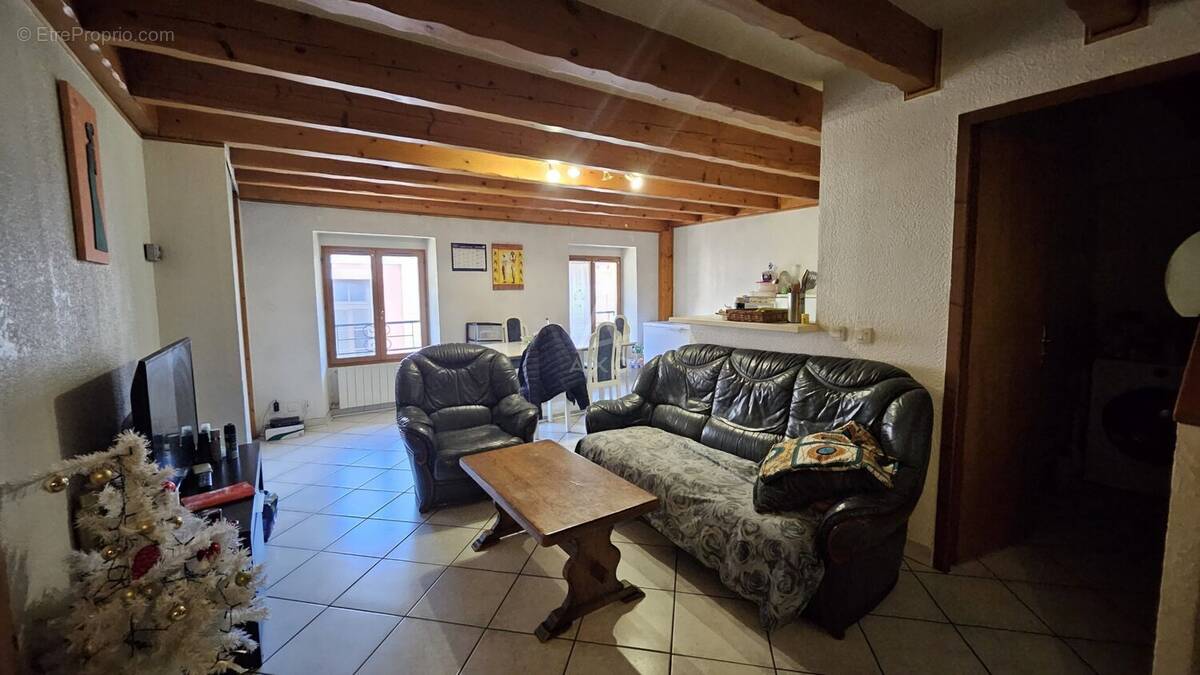 Appartement à ALBERTVILLE
