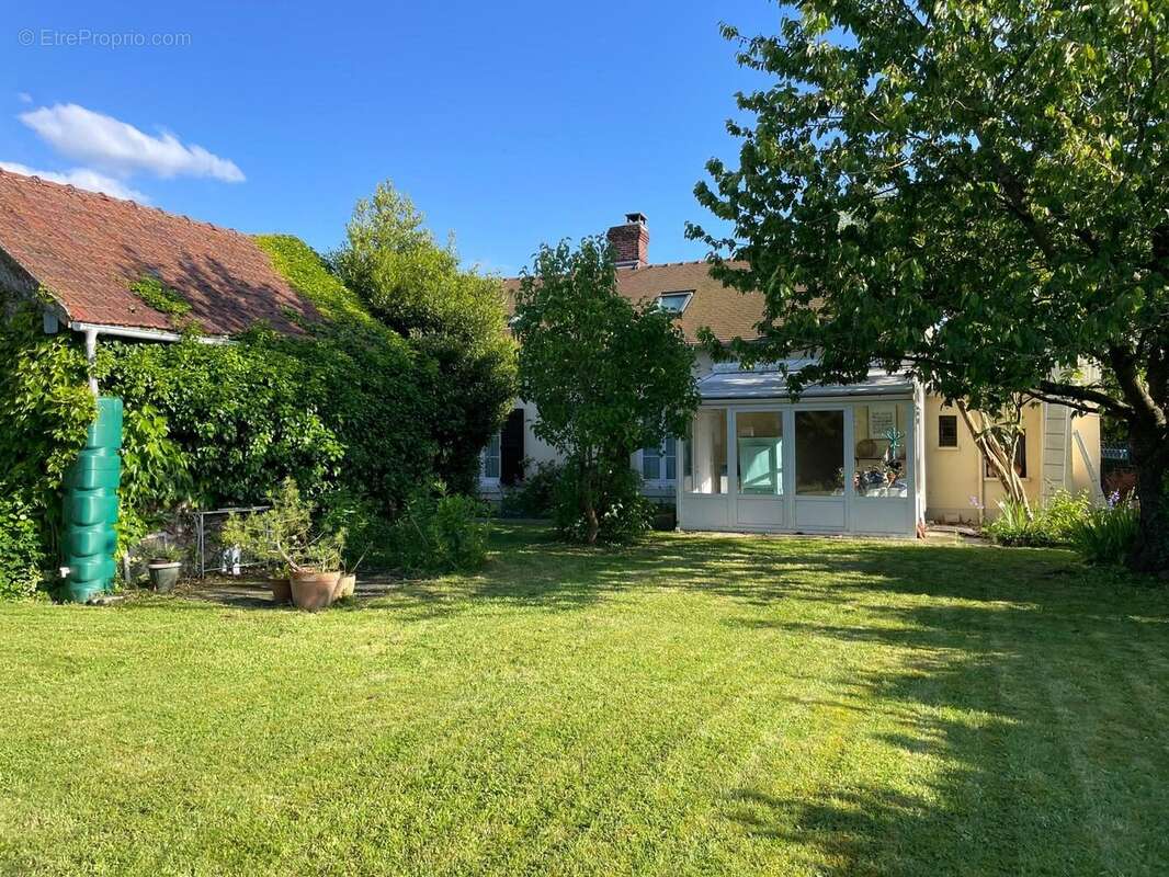 Maison à CAMBRONNE-LES-CLERMONT