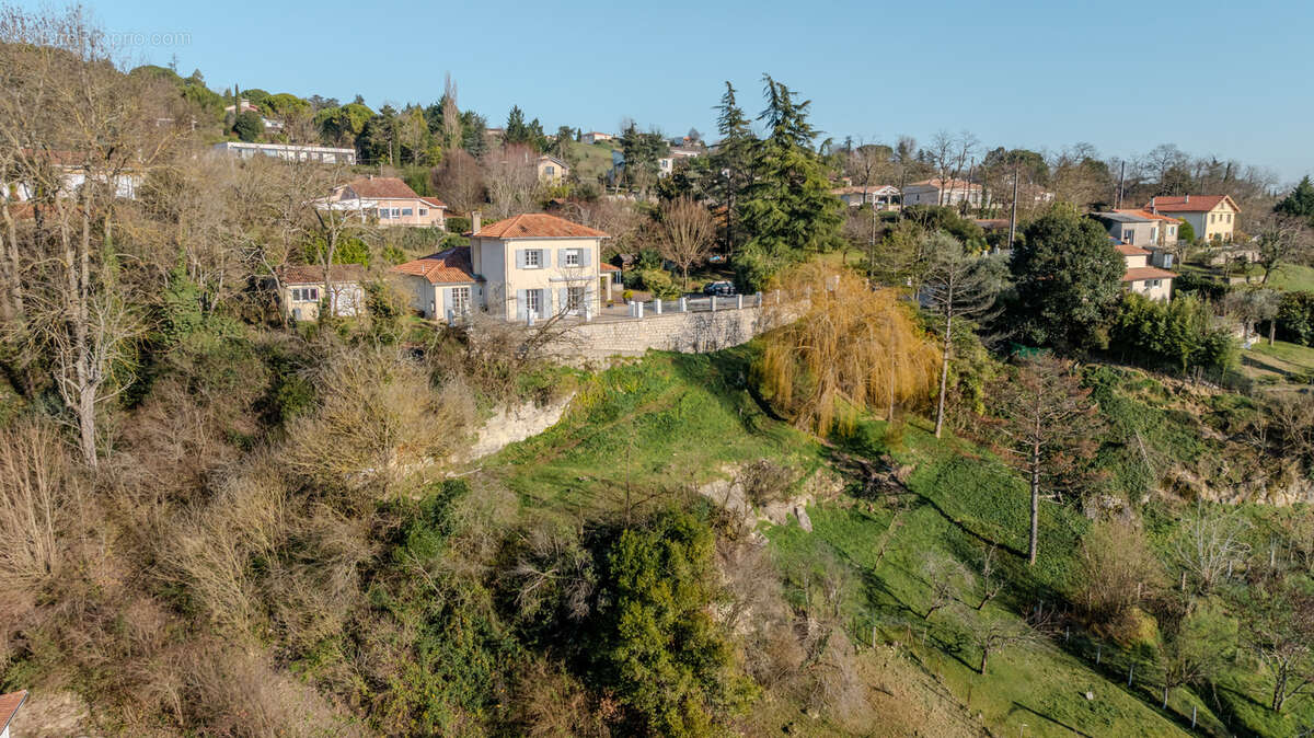Maison à VILLENEUVE-SUR-LOT