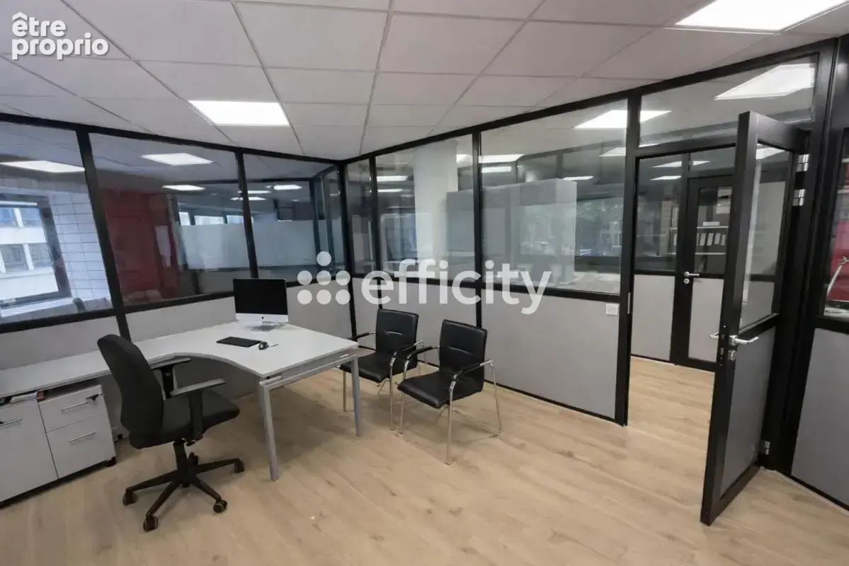 Commerce 128 m² à vendre à Lille (59000) - photo 3