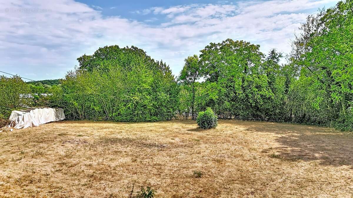 Terrain à vendre de 950,00 m² VERS SOUS SELLIERES (39) - photo 4