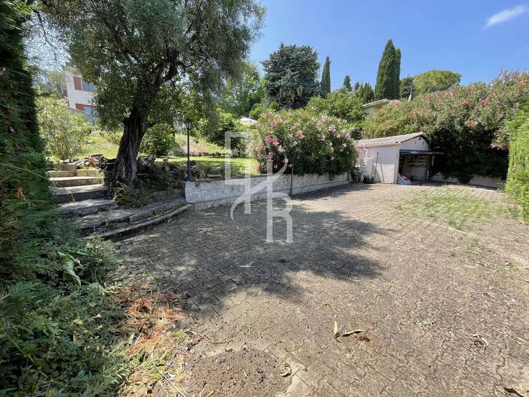 Maison à CAGNES-SUR-MER