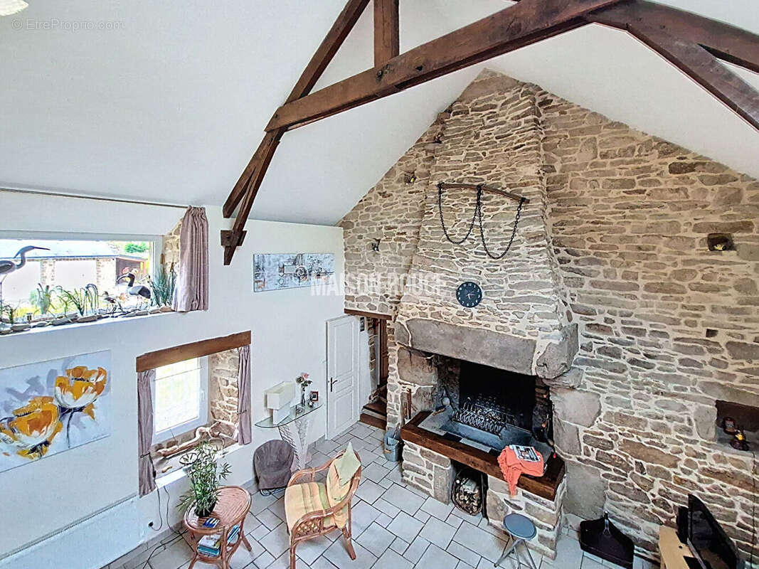 Longère sur 1500 m² de terrain paysagé GOLFE DU MORBIHAN - photo 8