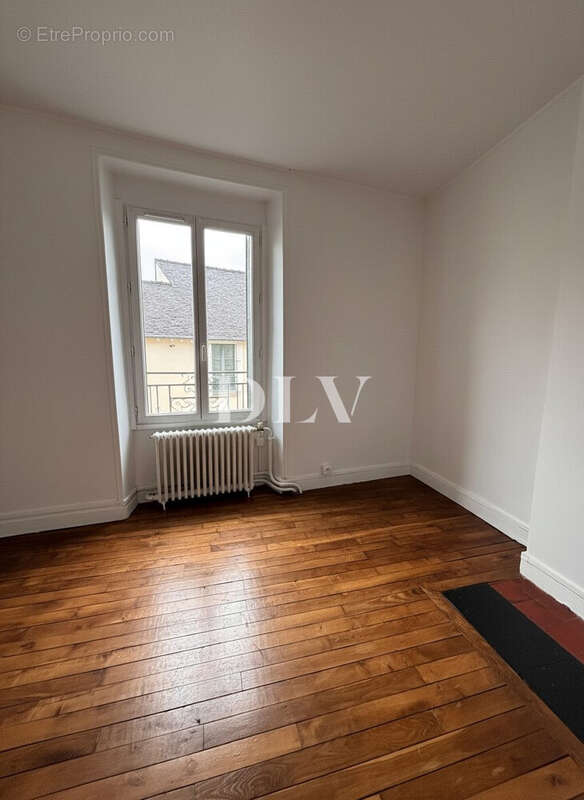 chambre 1  - Maison à AVON