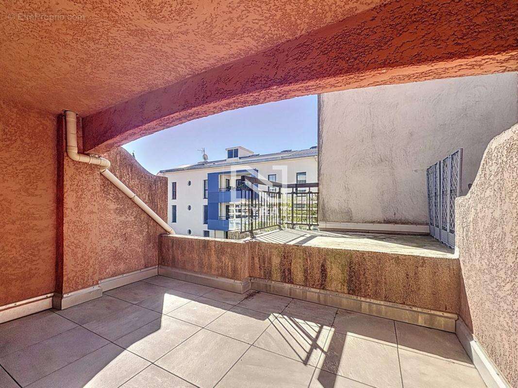 Appartement à FREJUS