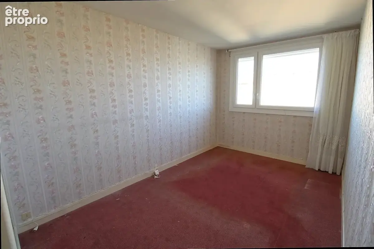 Appartement 4 pièces 74 m² à vendre à Saint-Etienne-Du-Rouvray (76800) - photo 13