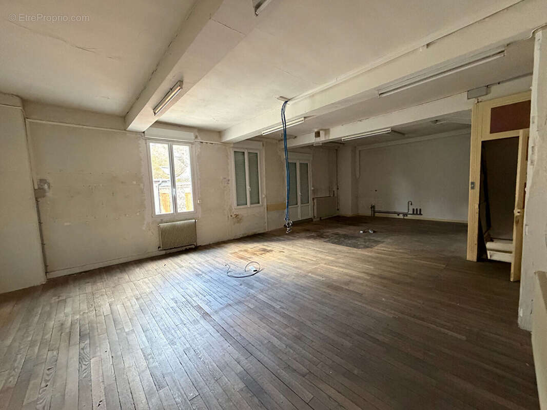 Appartement à BROU