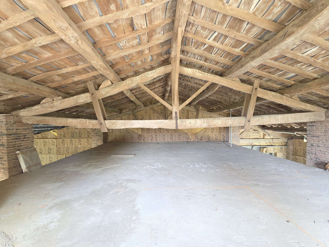 Maison à DREMIL-LAFAGE