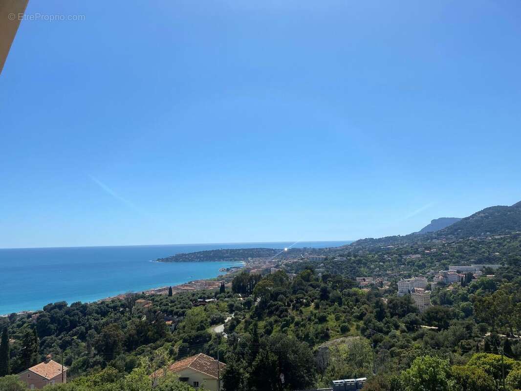 Appartement à MENTON