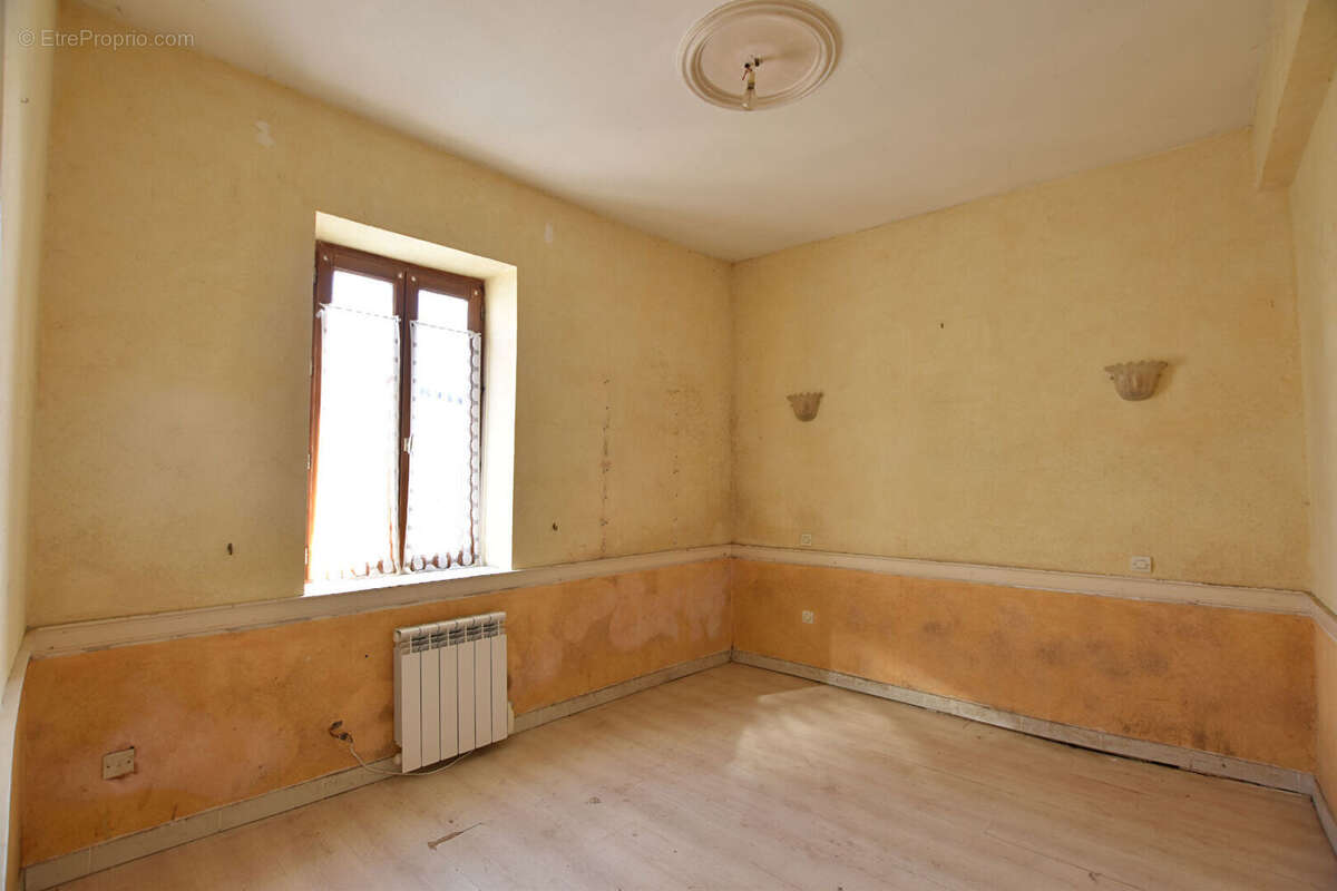 Maison à SAINT-LOUP