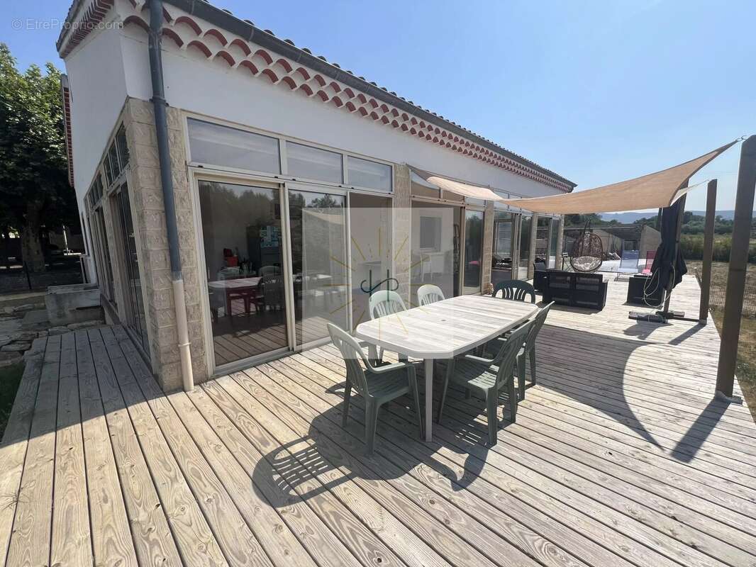 Maison 135 m² à Bonlieu-Sur-Roubion  - photo 6