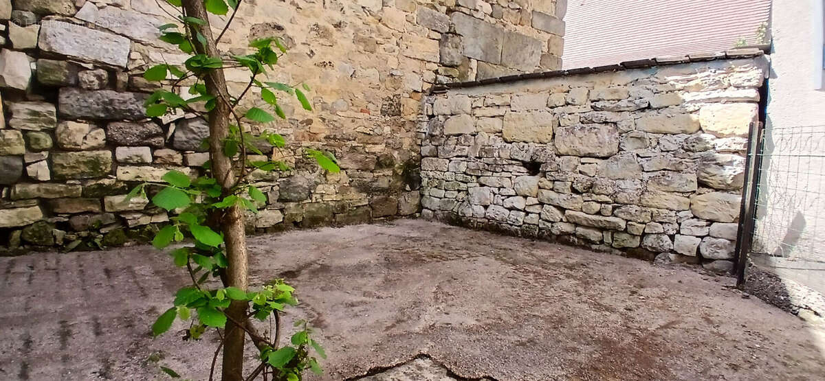 Appartement à FONS