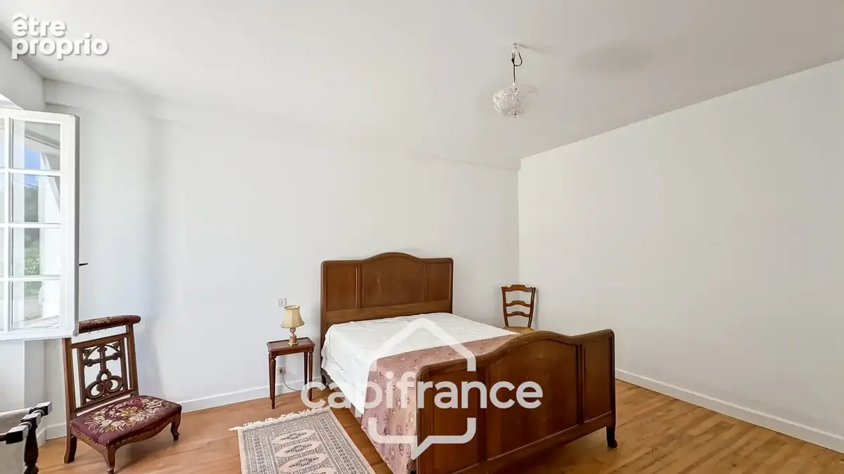 Maison de maître de caractère sur 6ha de terrain - photo 10