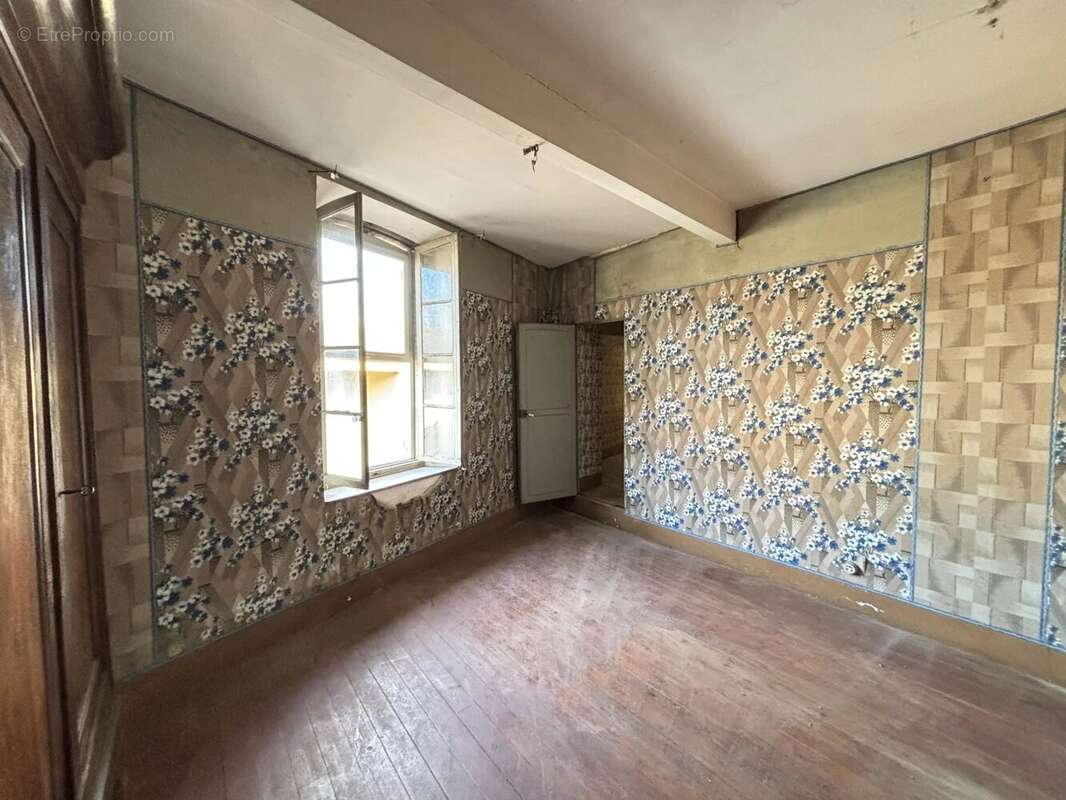 Maison à PEYRIAC-MINERVOIS